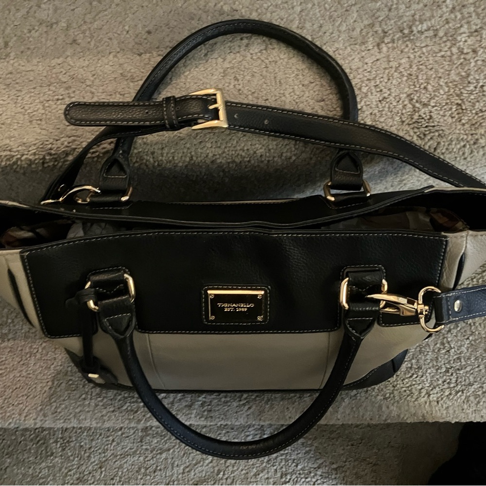 LIKE NEW! PERFECT AND SPOTLESS!TIGNANELLO BLACK & TAUPE LEATHER TOTE CROSSBODY - Picture 9 of 13